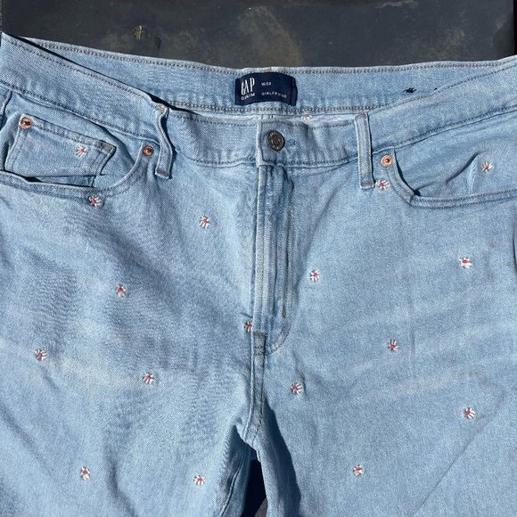 GAP Embroidered Girlfriend Jeans - Picture 3 of 5